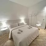 The Mo Gotic Szálloda 2*