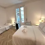 Szálloda The Mo Gotic 2*