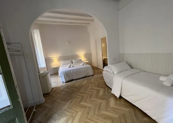 Hotel The Mo Gotic