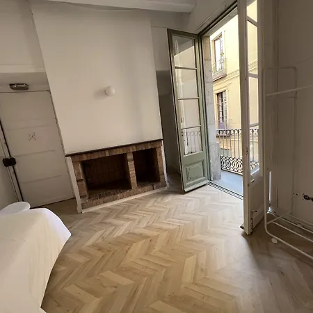 The Mo Gotic Otel 2*