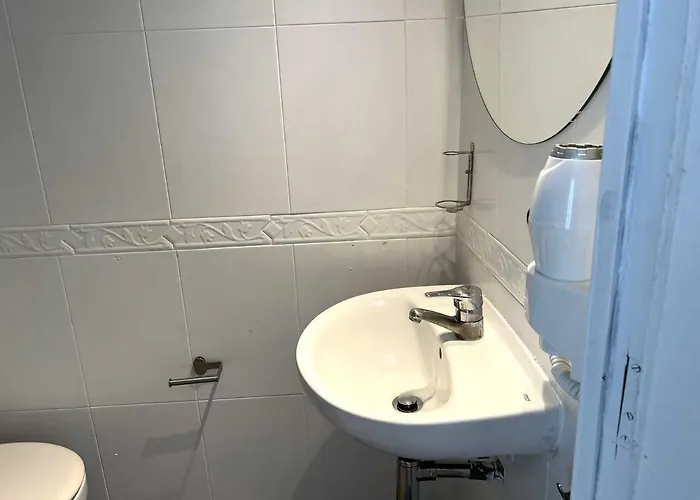 The Mo Gotic ホテル