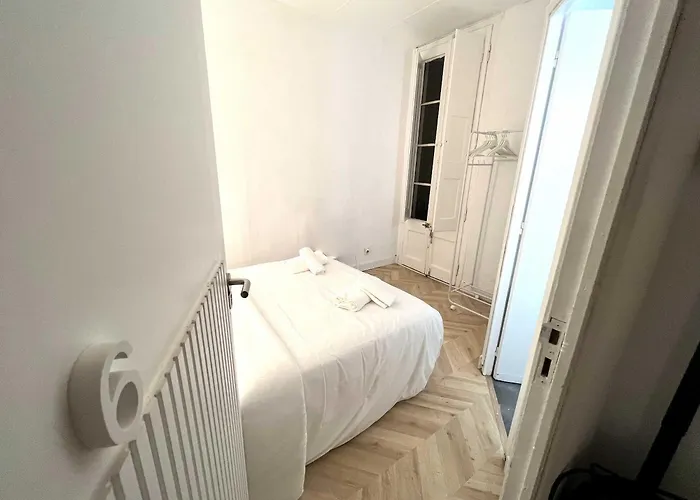 The Mo Gotic ホテル