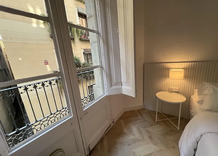 The Mo Gotic ホテル