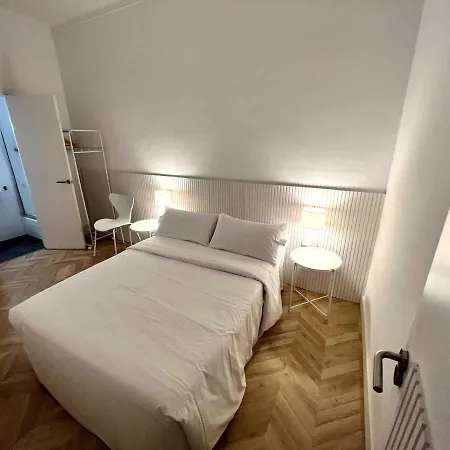 Hotel The Mo Gotic 2*
