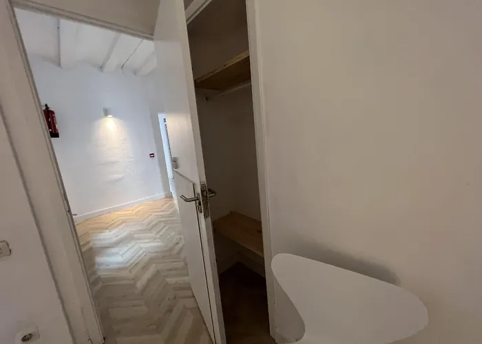 Hotel The Mo Gotic 2*